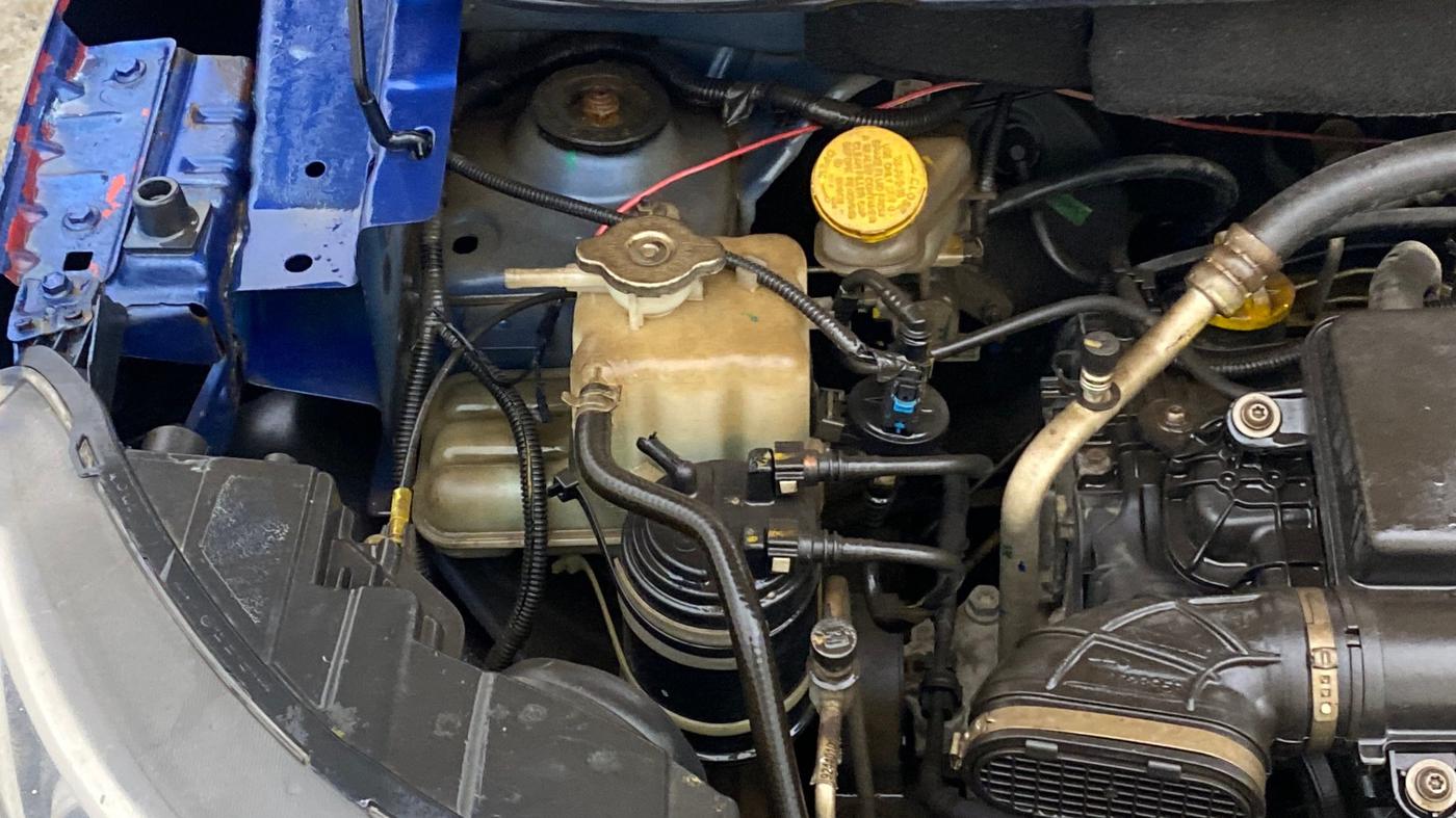 2019 Renault TRIBER RXZ, Petrol, Manual, 34,483 km, Engine View - Right