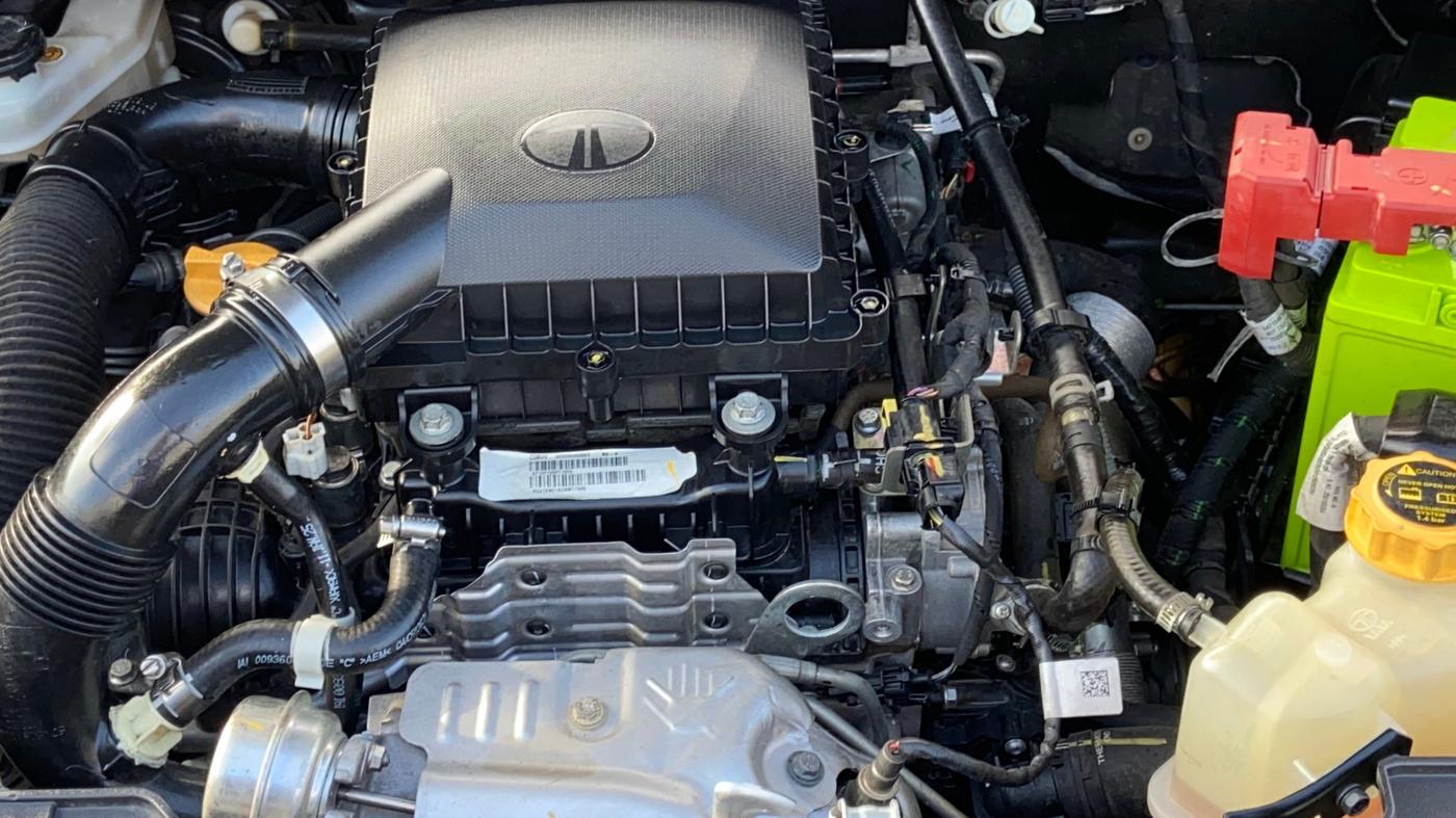2025 Tata Curvv Pure Plus 1.2 Petrol 7DCA, Petrol, Automatic, 12,511 km, Engine View