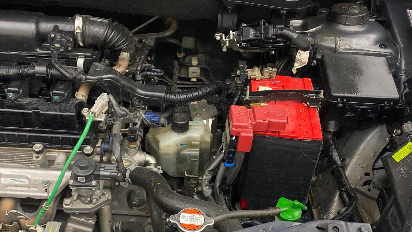 2022 Maruti Dzire ZXI AMT, Petrol, Automatic, 61,280 km, Engine View - Left
