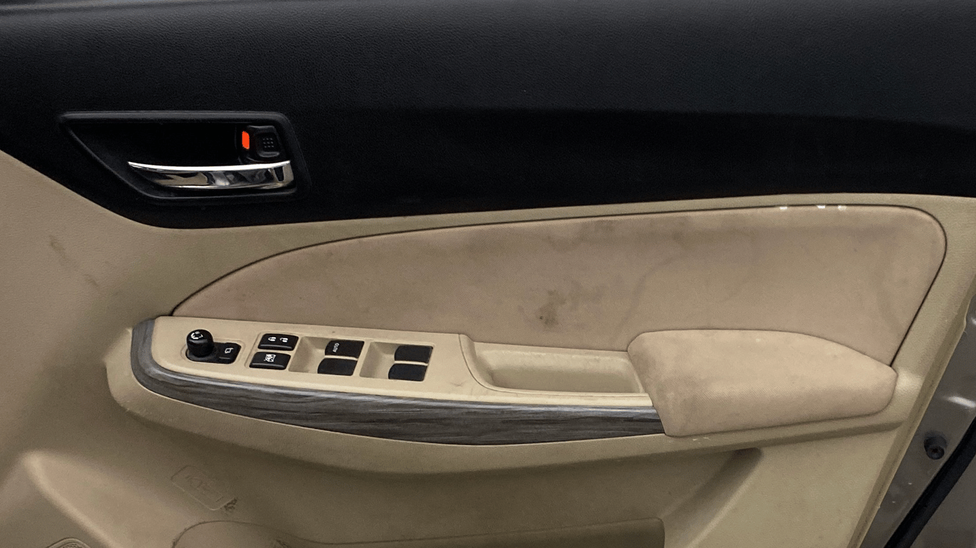 2022 Maruti Dzire ZXI AMT, Petrol, Automatic, 61,280 km, Driver Side Door Panels Control