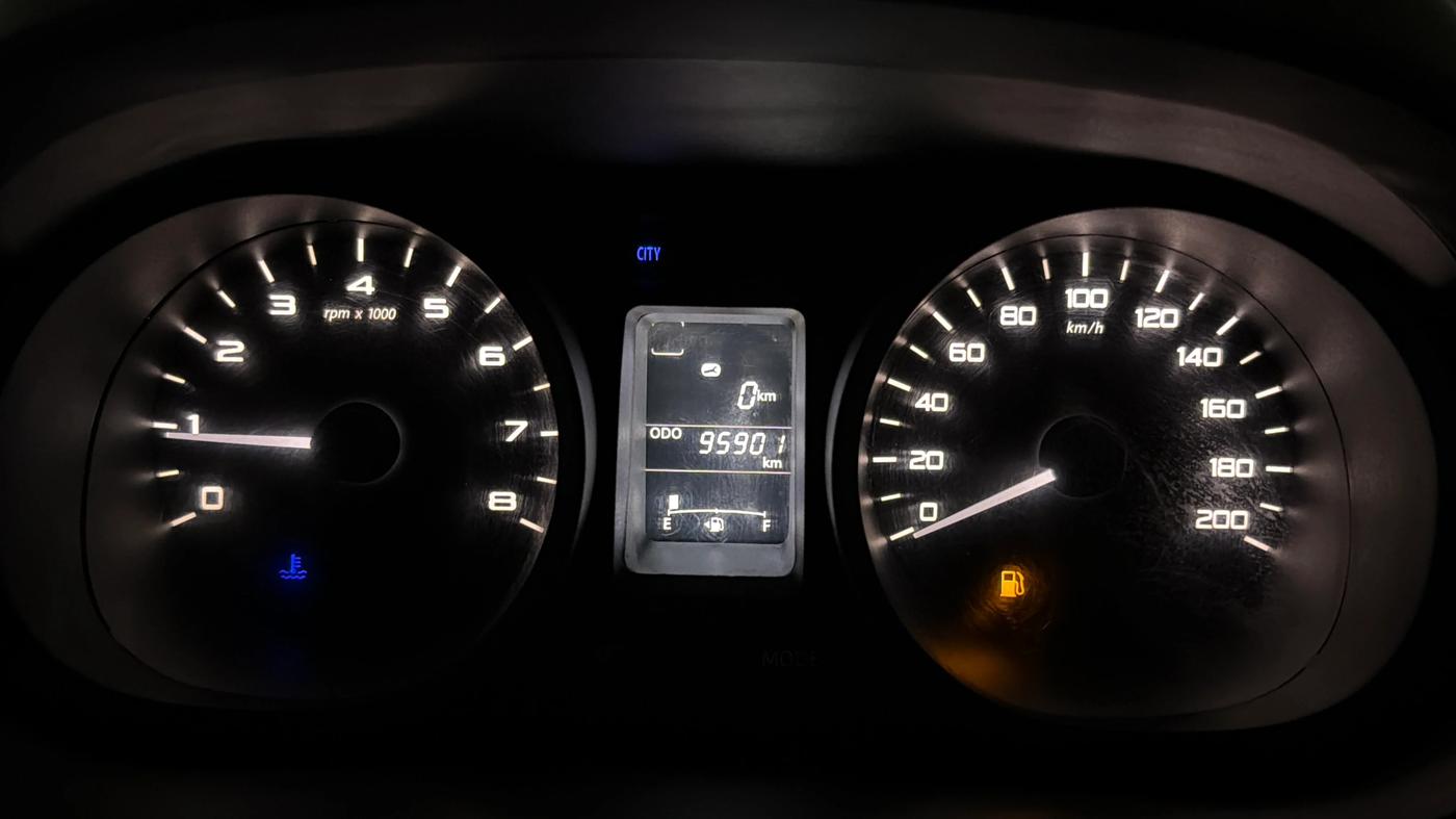 2016 Tata Tiago XM PETROL, Petrol, Manual, 95,901 km, Odometer Image