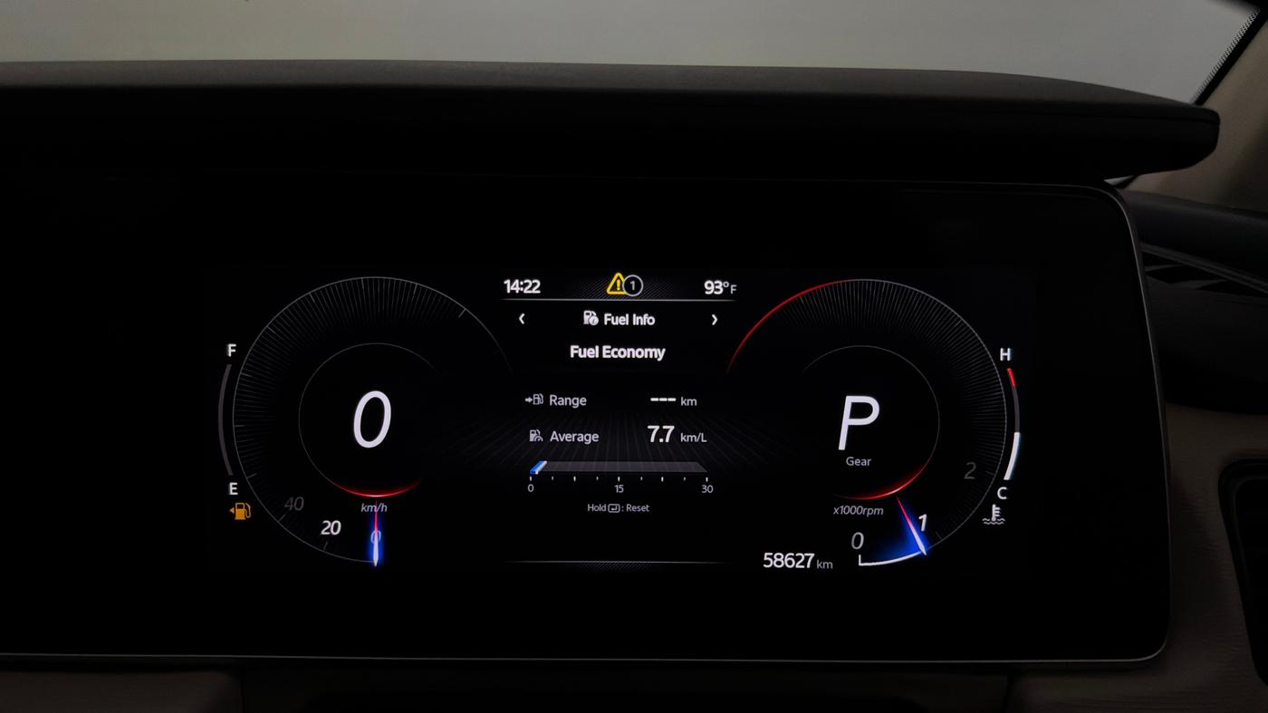 2022 Mahindra XUV700 AX 5 P AT 5 STR, Petrol, Automatic, 58,618 km, Odometer Image