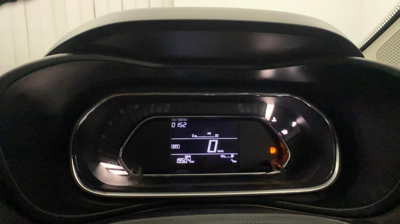 2024 Tata NEXON SMART+ 1.2 PETROL, Petrol, Manual, 19,500 km, Odometer Image