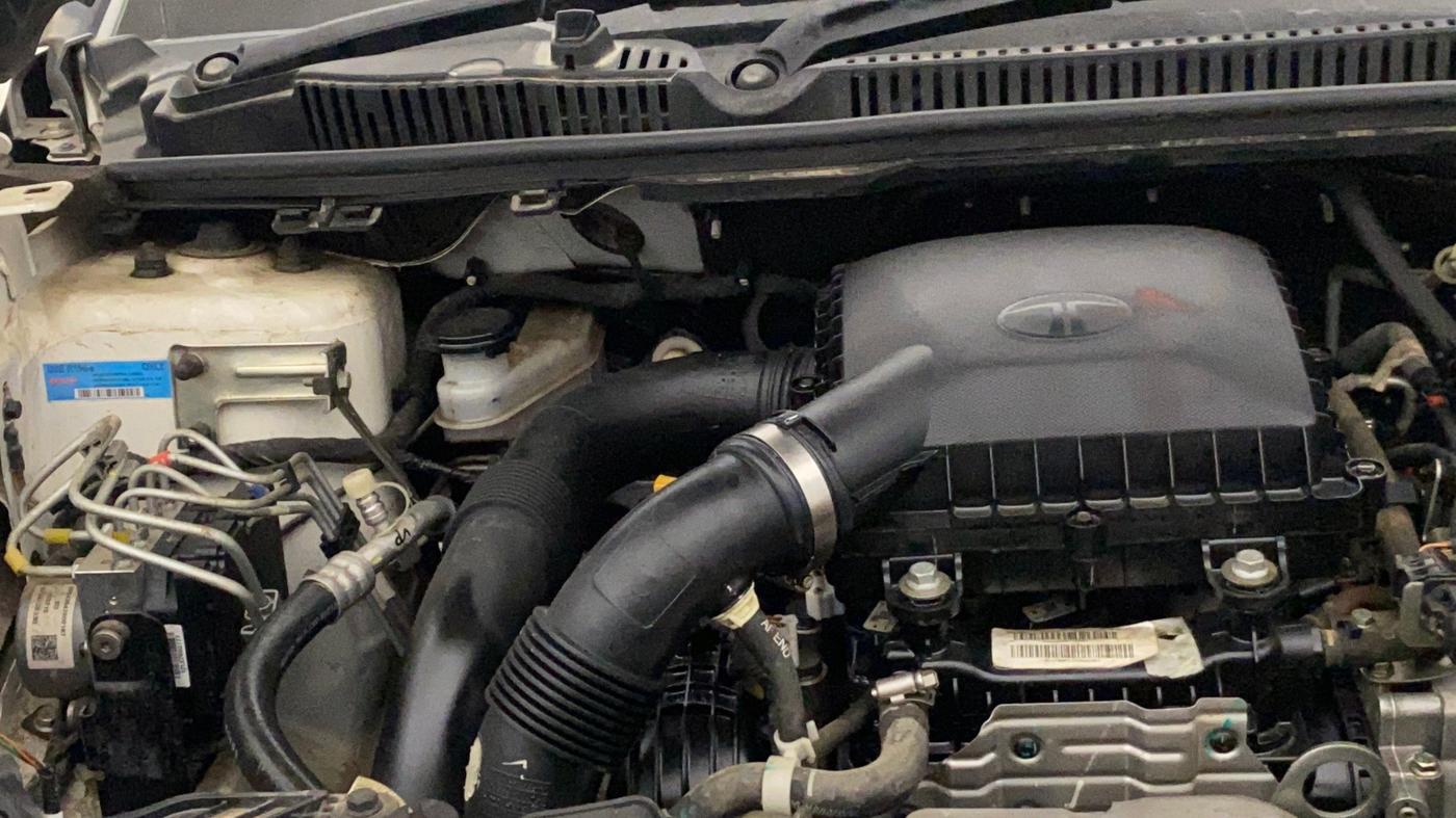 2024 Tata NEXON SMART+ 1.2 PETROL, Petrol, Manual, 19,500 km, Engine View - Right