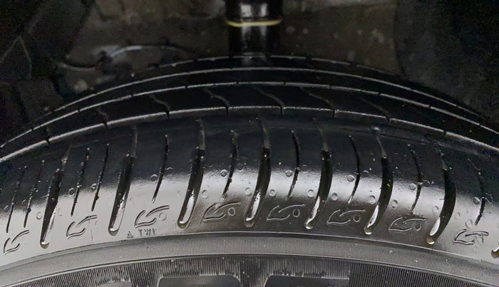 2021 Maruti Vitara Brezza VXI, Petrol, Manual, 15,009 km, Left Front Tyre Tread