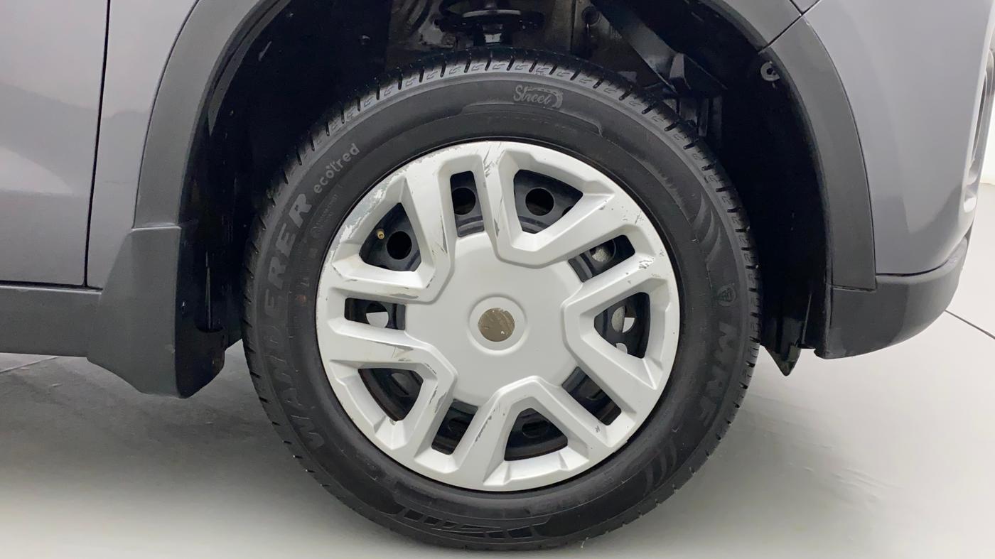 2021 Maruti Vitara Brezza VXI, Petrol, Manual, 15,009 km, Right Front Wheel
