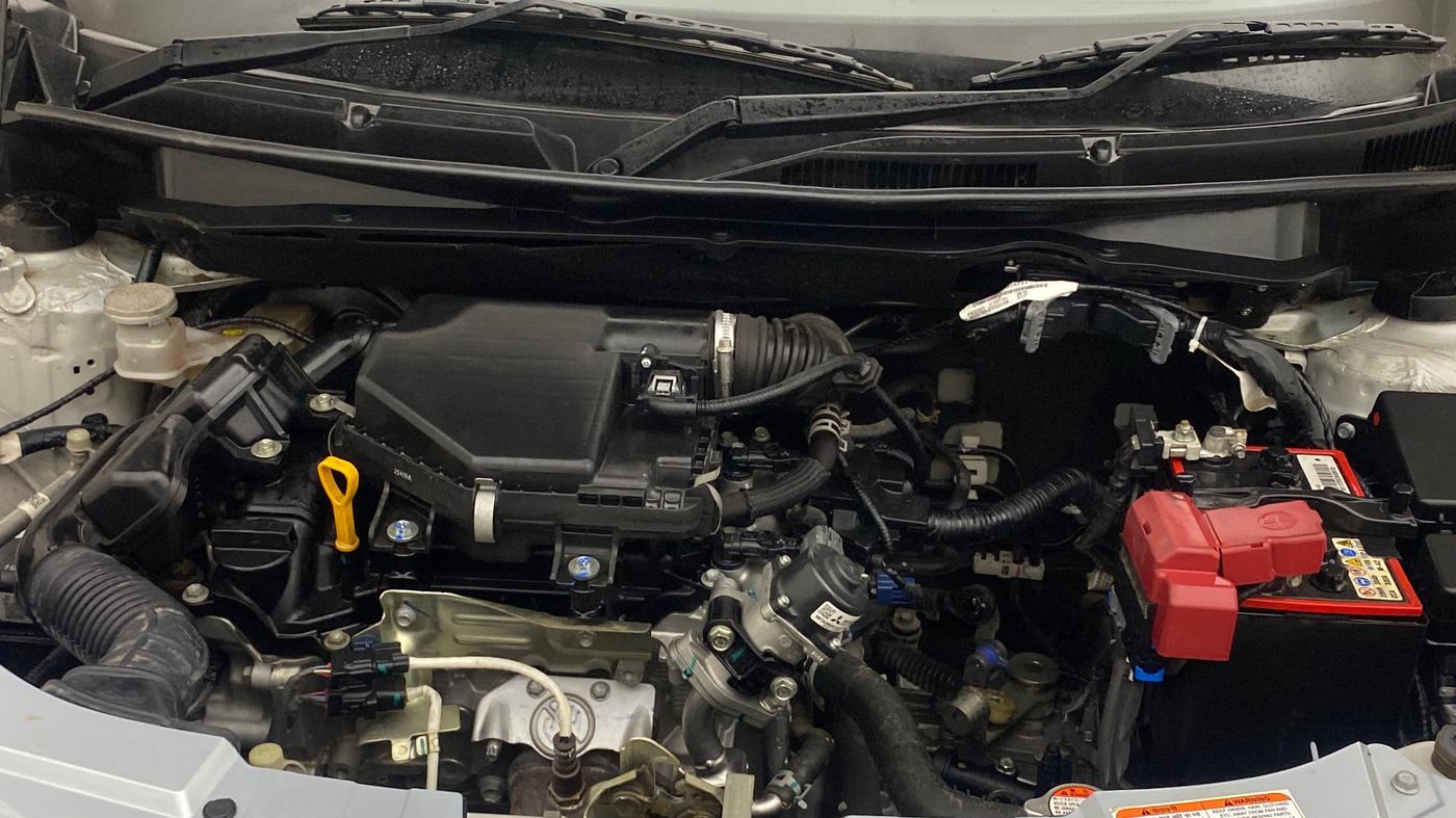 2025 Maruti Swift VXi, Petrol, Manual, 28,750 km, Engine View