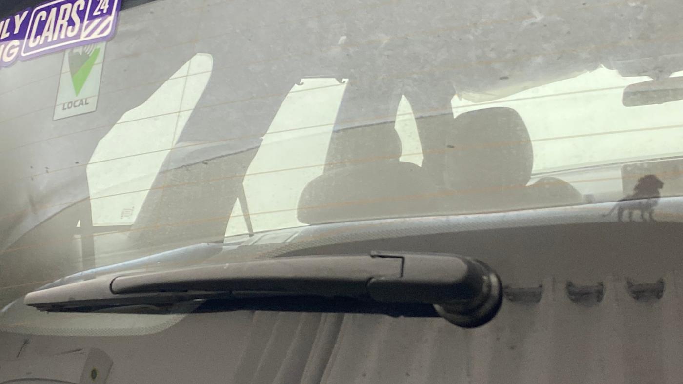 2023 Tata Safari ADVENTURE PLUS DARK EDITION, Diesel, Manual, 17,924 km, Rear Wiper