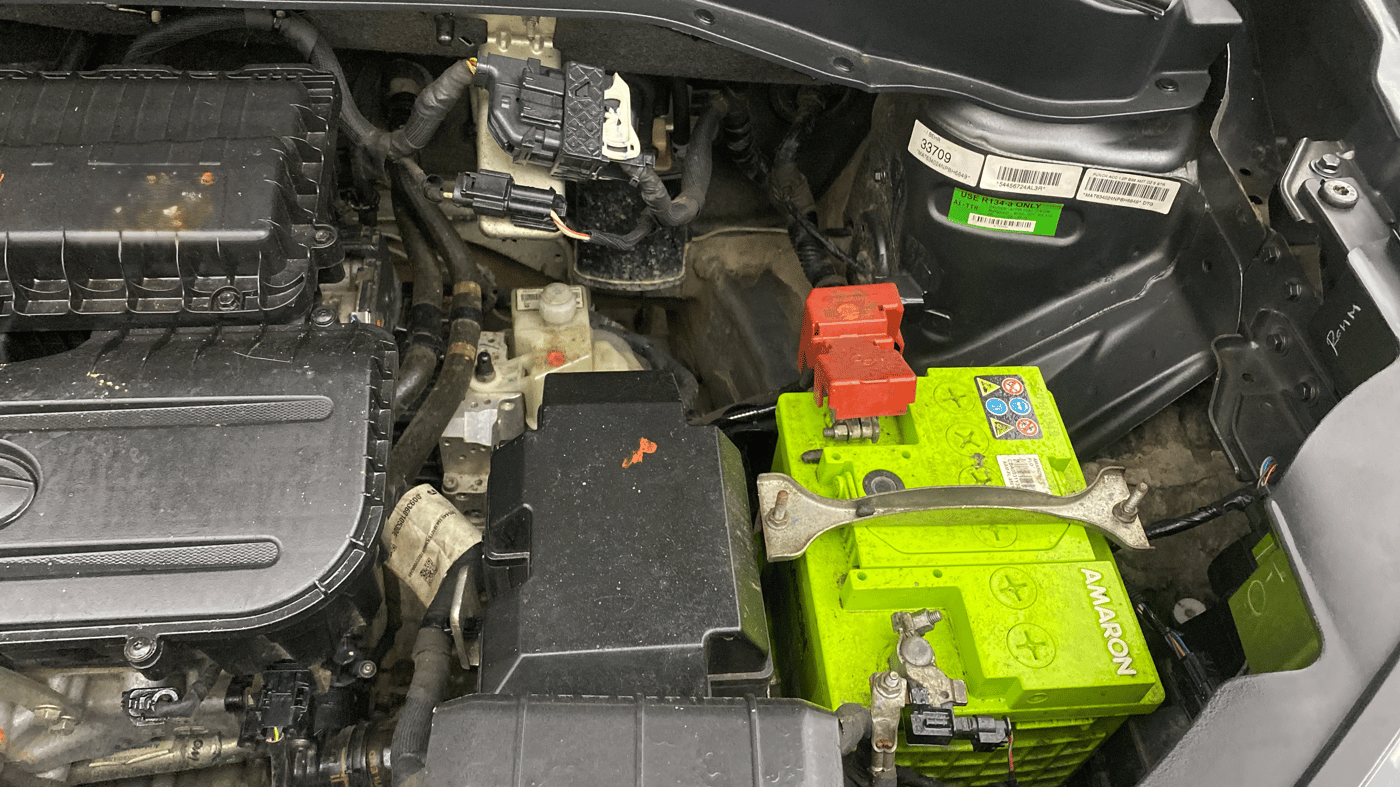 2022 Tata PUNCH ACCOMPLISHED AMT, Petrol, Automatic, 67,675 km, Engine View - Left