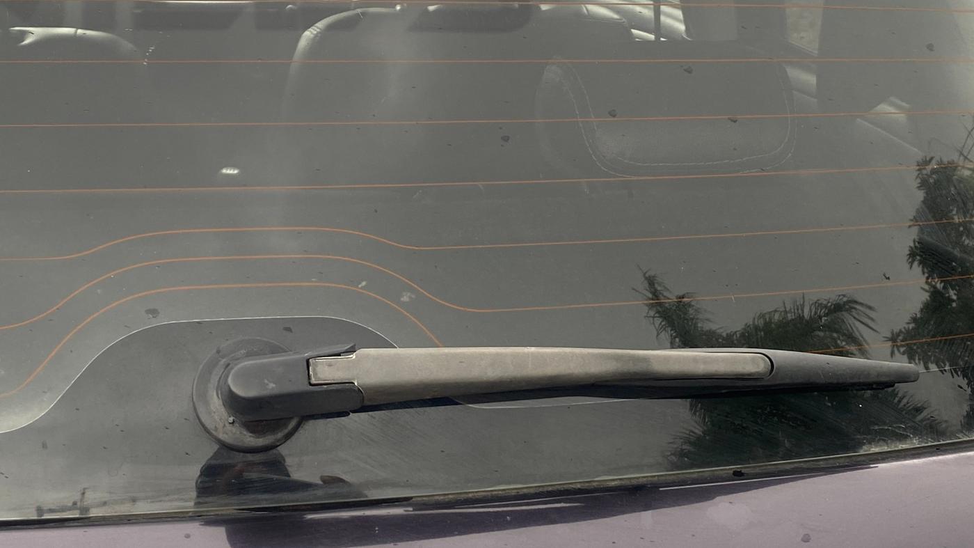 2014 Maruti Swift ZXI, Petrol, Manual, 75,340 km, Rear Wiper