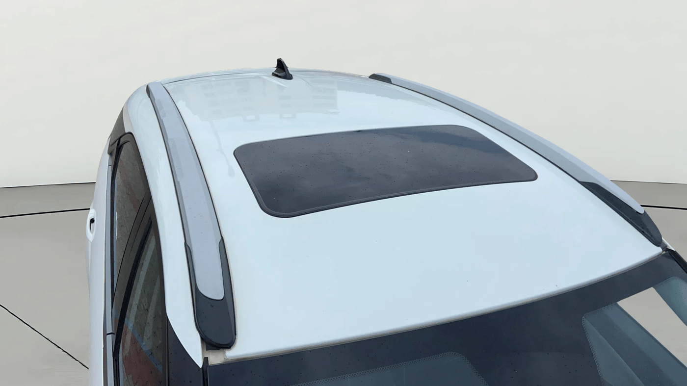 2022 Tata NEXON XZ PLUS (O) PETROL, Petrol, Manual, 52,262 km, Moonroof/ Sunroof