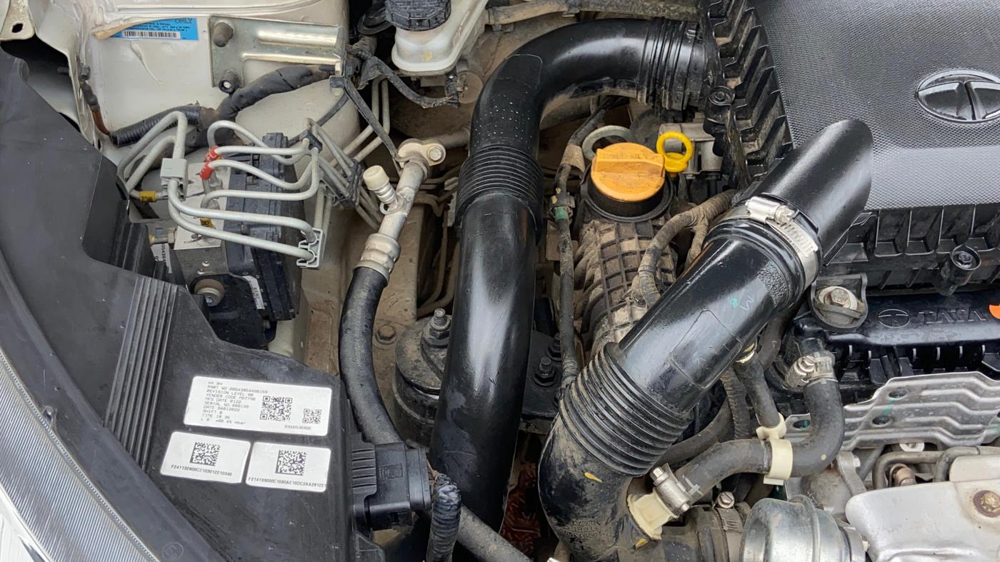 2022 Tata NEXON XZ PLUS (O) PETROL, Petrol, Manual, 52,262 km, Engine View - Left
