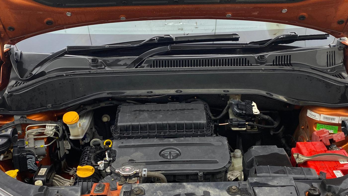 2022 Tata PUNCH CREATIVE  AMT, Petrol, Automatic, 55,536 km, Engine View