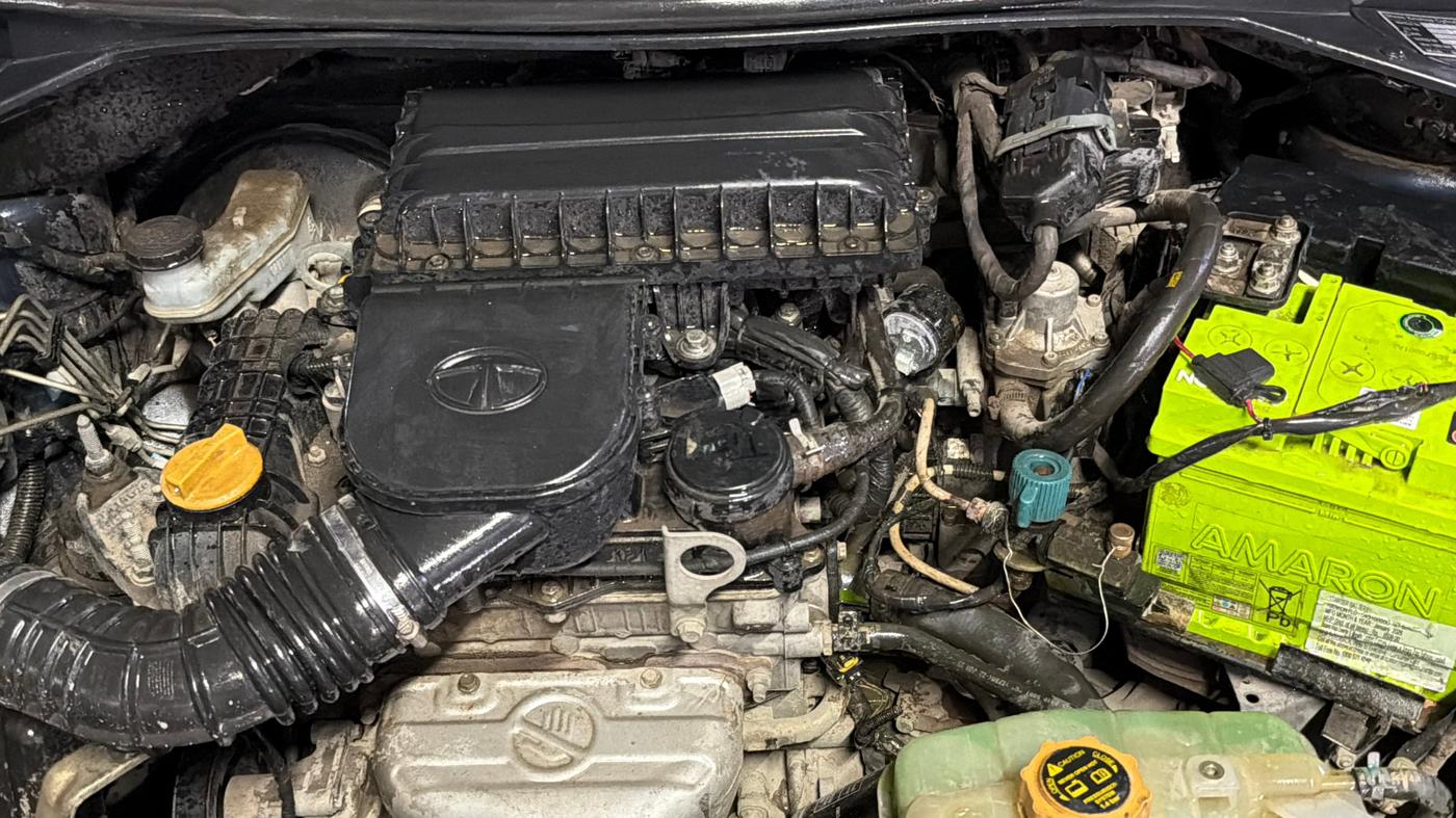 2019 Tata TIGOR XZA PLUS PETROL, CNG, Automatic, 33,431 km, Engine View