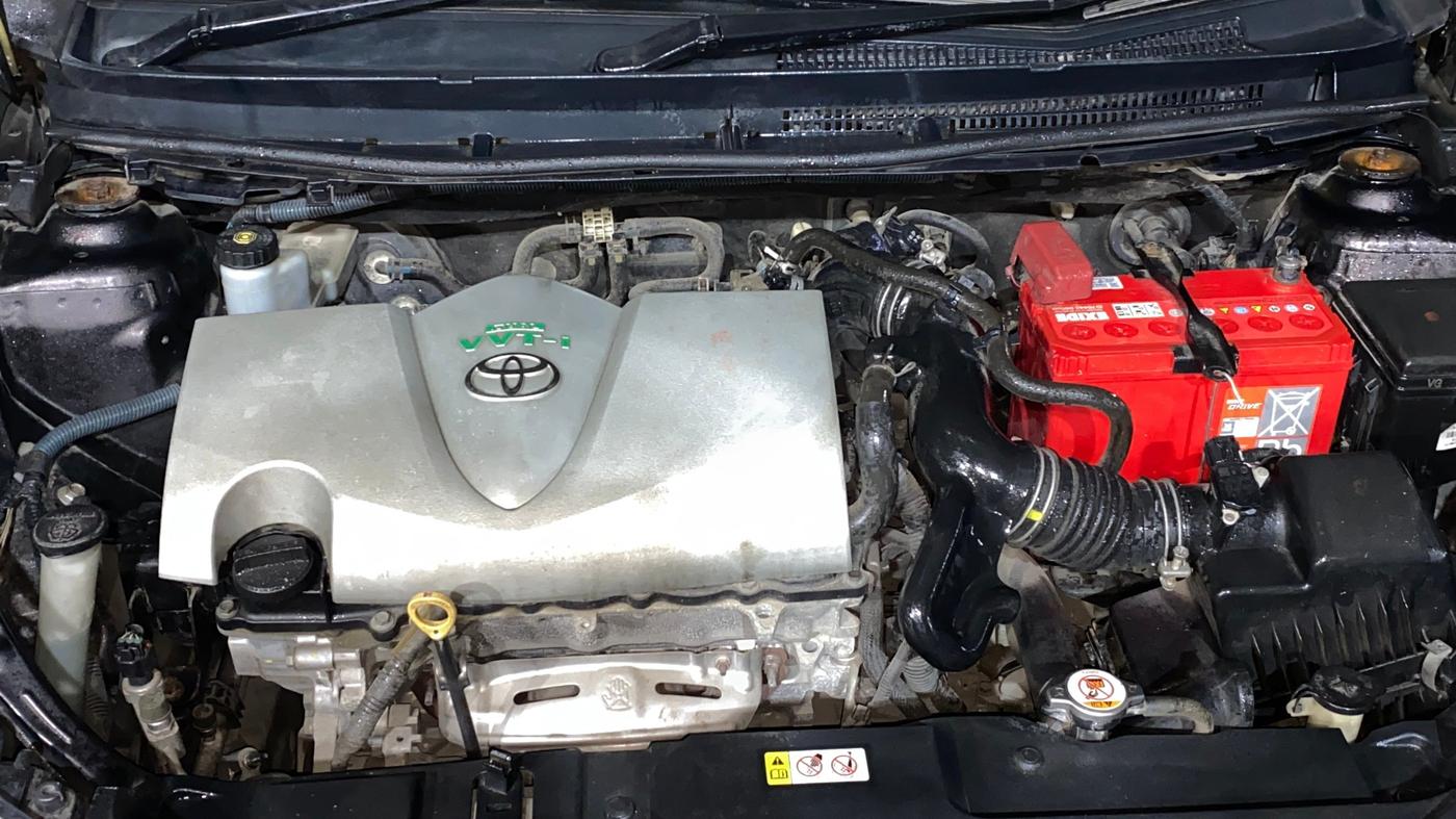 2018 Toyota YARIS G CVT, Petrol, Automatic, 47,398 km, Engine View