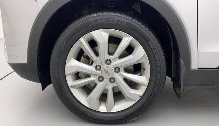 2020 Mahindra XUV300 W8 1.2 PETROL, Petrol, Manual, 55,334 km, Left Front Wheel