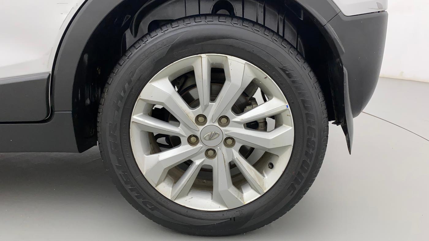 2020 Mahindra XUV300 W8 1.2 PETROL, Petrol, Manual, 55,334 km, Left Rear Wheel