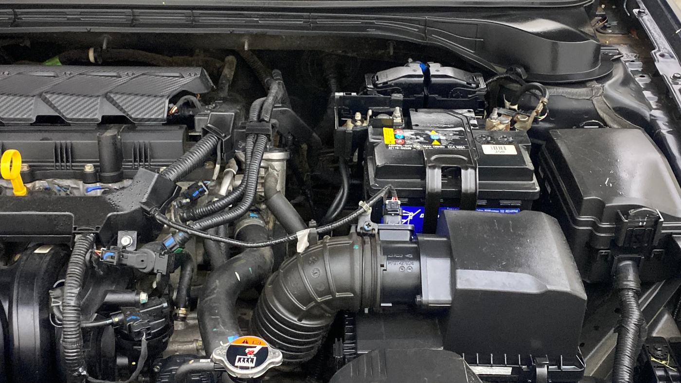 2023 Hyundai Verna SX 1.5 l MPI, Petrol, Manual, 28,498 km, Engine View - Left