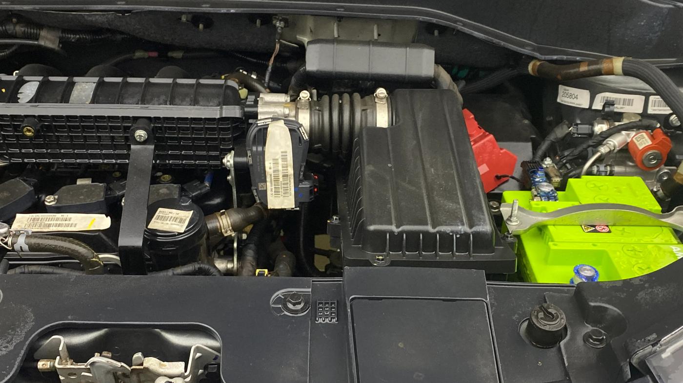 2023 Tata PUNCH ACCOMPLISHED DAZZLE SUNROOF CNG MT, CNG, Manual, 32,960 km, Engine View - Left