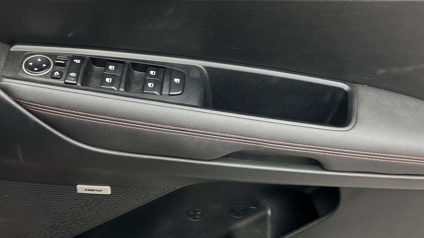 2022 KIA SONET GTX PLUS 1.5 AT, Diesel, Automatic, 36,702 km, Driver Side Door Panels Control