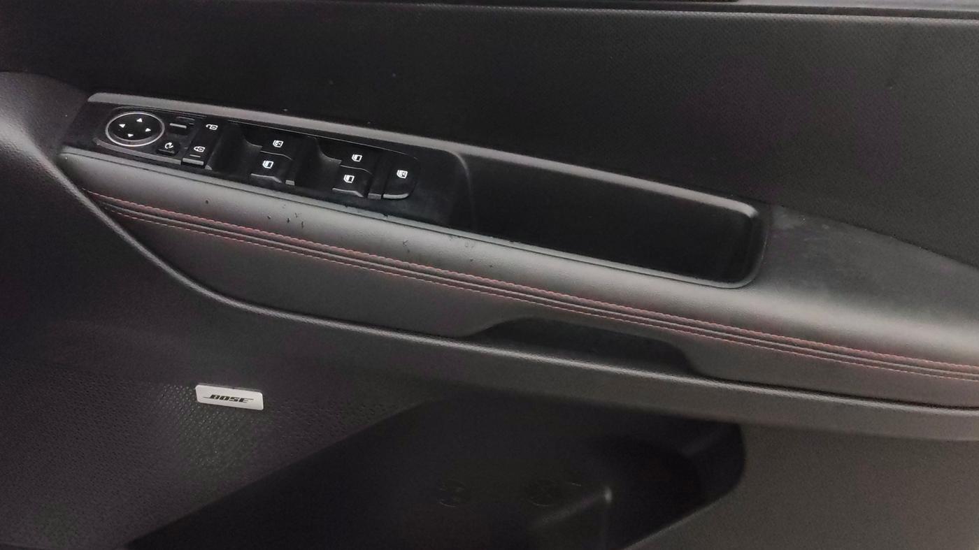 2021 KIA SONET GTX PLUS 1.0 IMT, Petrol, Manual, 37,286 km, Driver Side Door Panels Control
