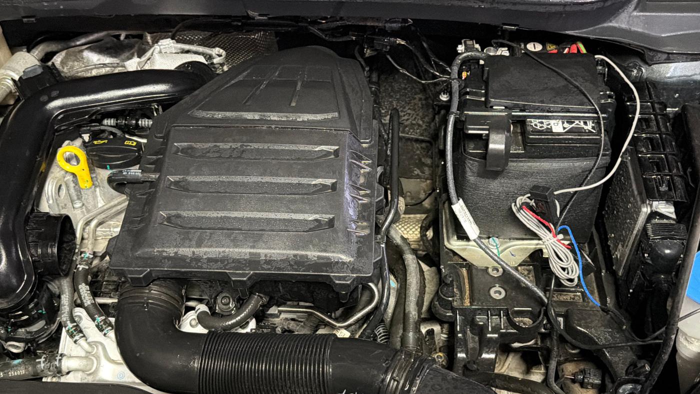 2025 Volkswagen TAIGUN COMFORTLINE 1.0 TSI MT, Petrol, Manual, 9,112 km, Engine View - Left