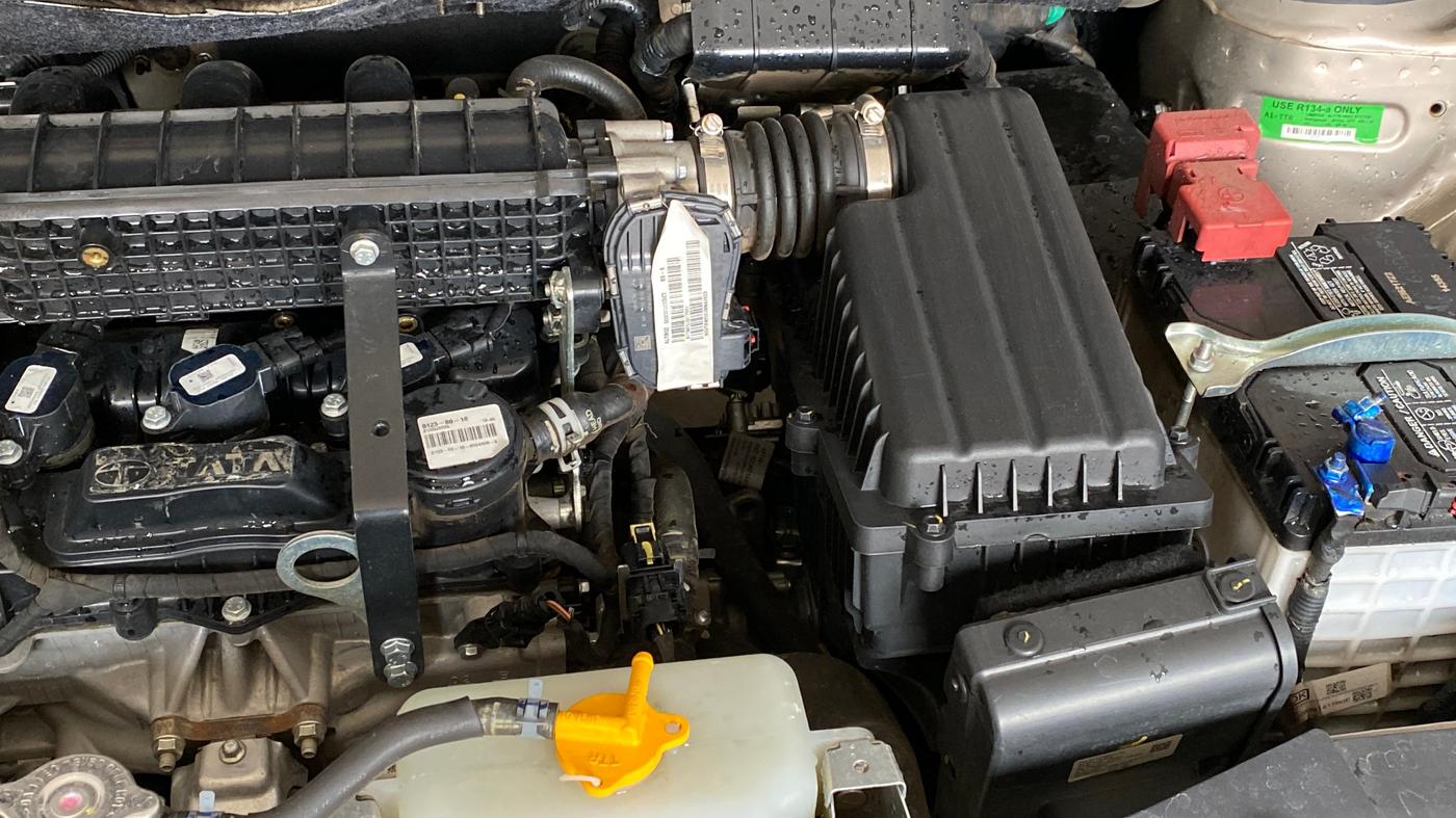 2025 Tata ALTROZ Accomplished Plus S Petrol 6DCT, Petrol, Automatic, 35,037 km, Engine View - Left