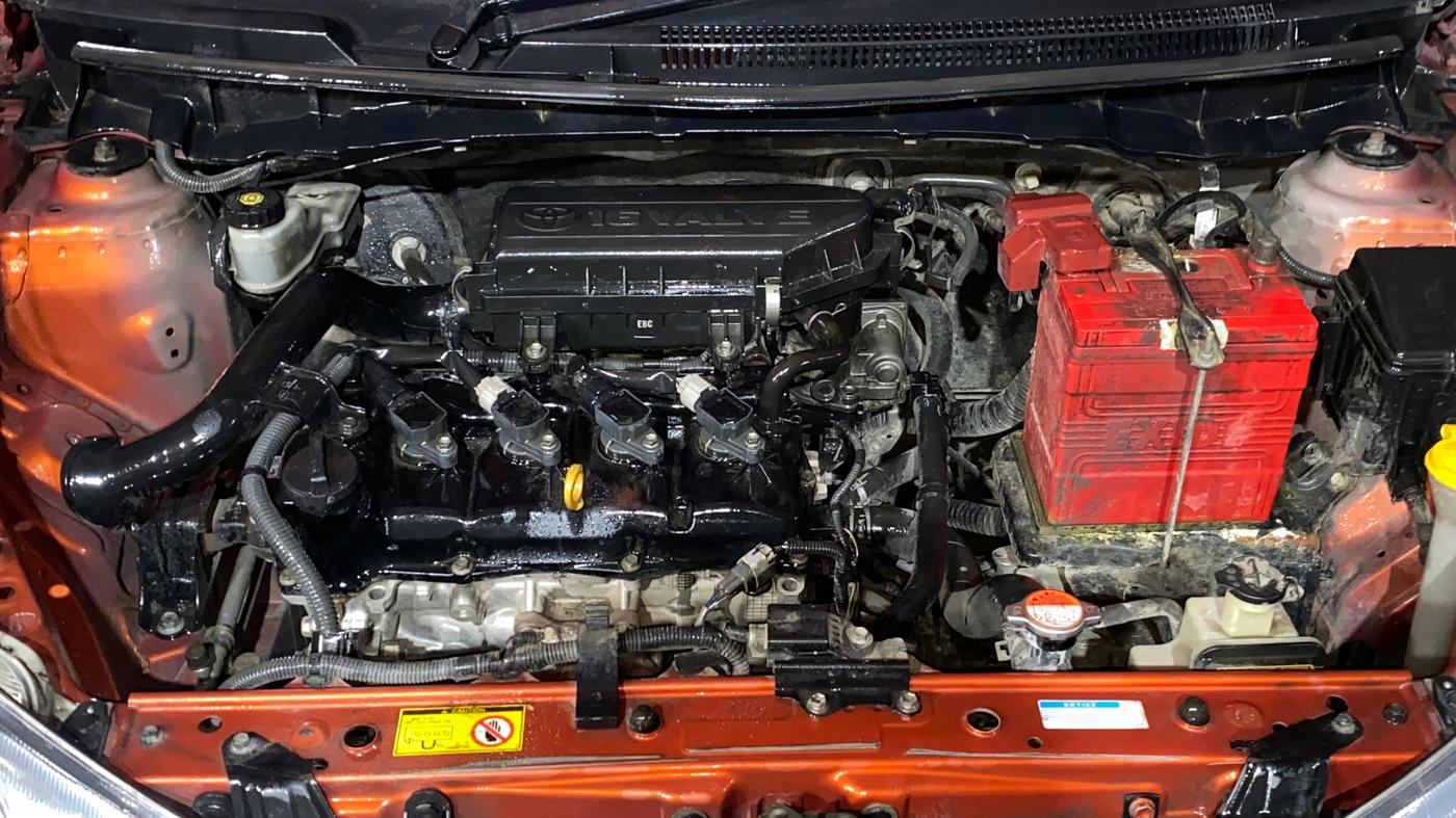 2018 Toyota Etios CROSS 1.2 G, Petrol, Manual, 62,978 km, Engine View