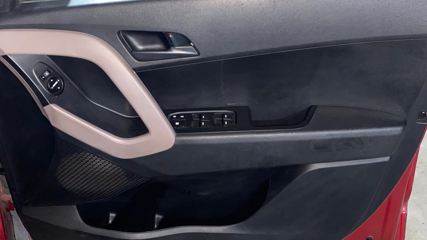 2018 Hyundai Creta E PLUS 1.6 PETROL, Petrol, Manual, 46,533 km, Driver Side Door Panels Control