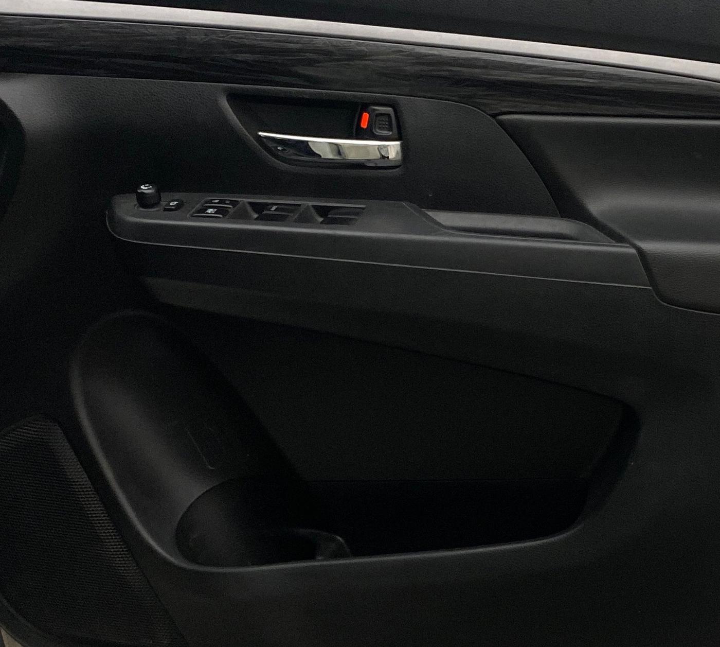 2020 Maruti XL6 ALPHA MT, Petrol, Manual, 67,740 km, Driver Side Door Panels Control