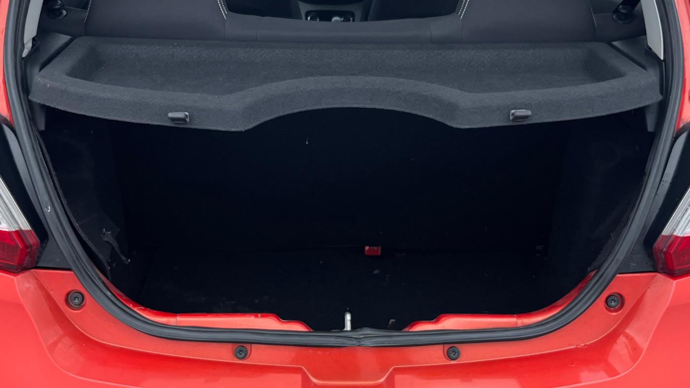 2020 Tata Tiago XZA PLUS PETROL, Petrol, Automatic, 39,624 km, Boot Inside