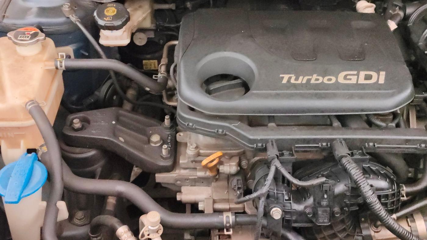 2021 Hyundai VENUE SX PLUS 1.0 TURBO DCT, Petrol, Automatic, 72,129 km, Engine View - Right