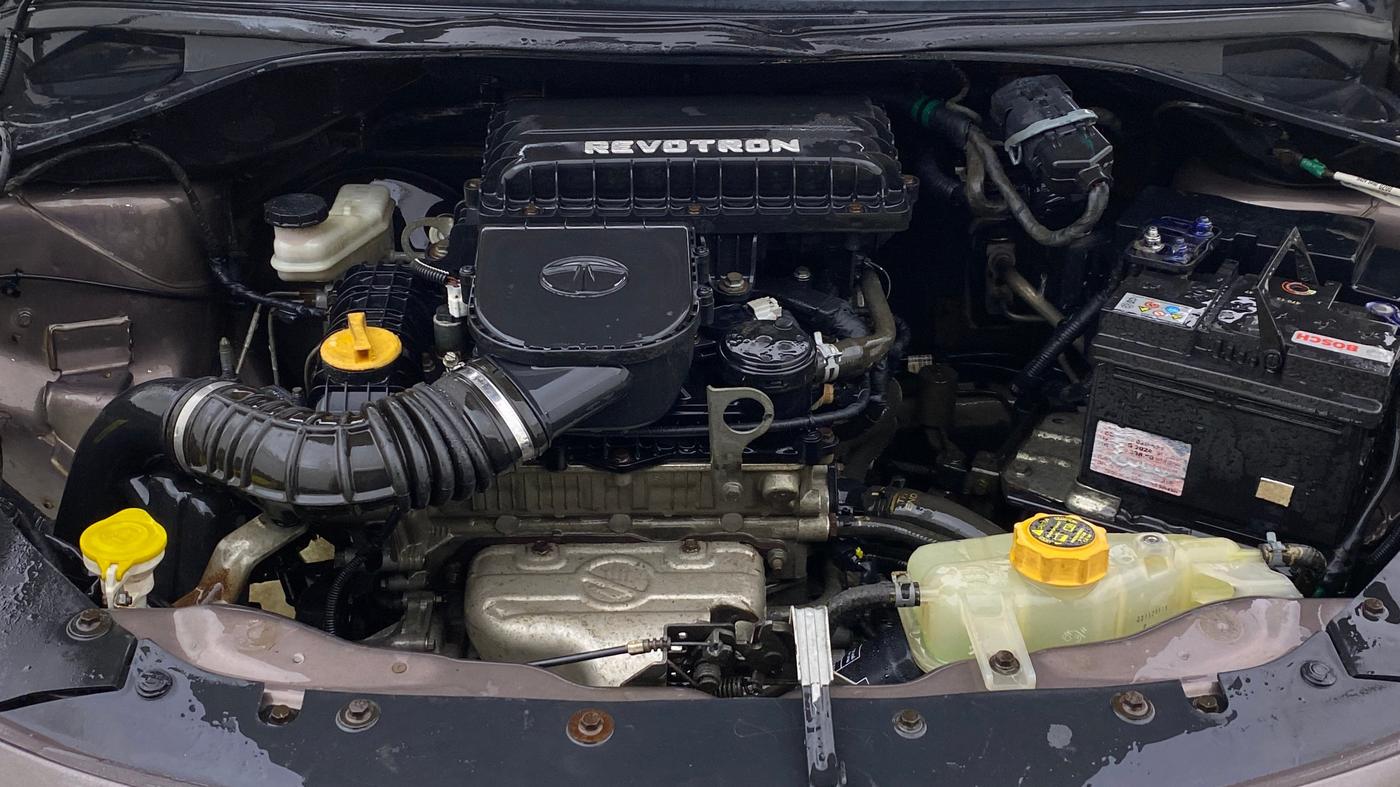 2017 Tata Tiago XT PETROL, Petrol, Manual, 87,134 km, Engine View