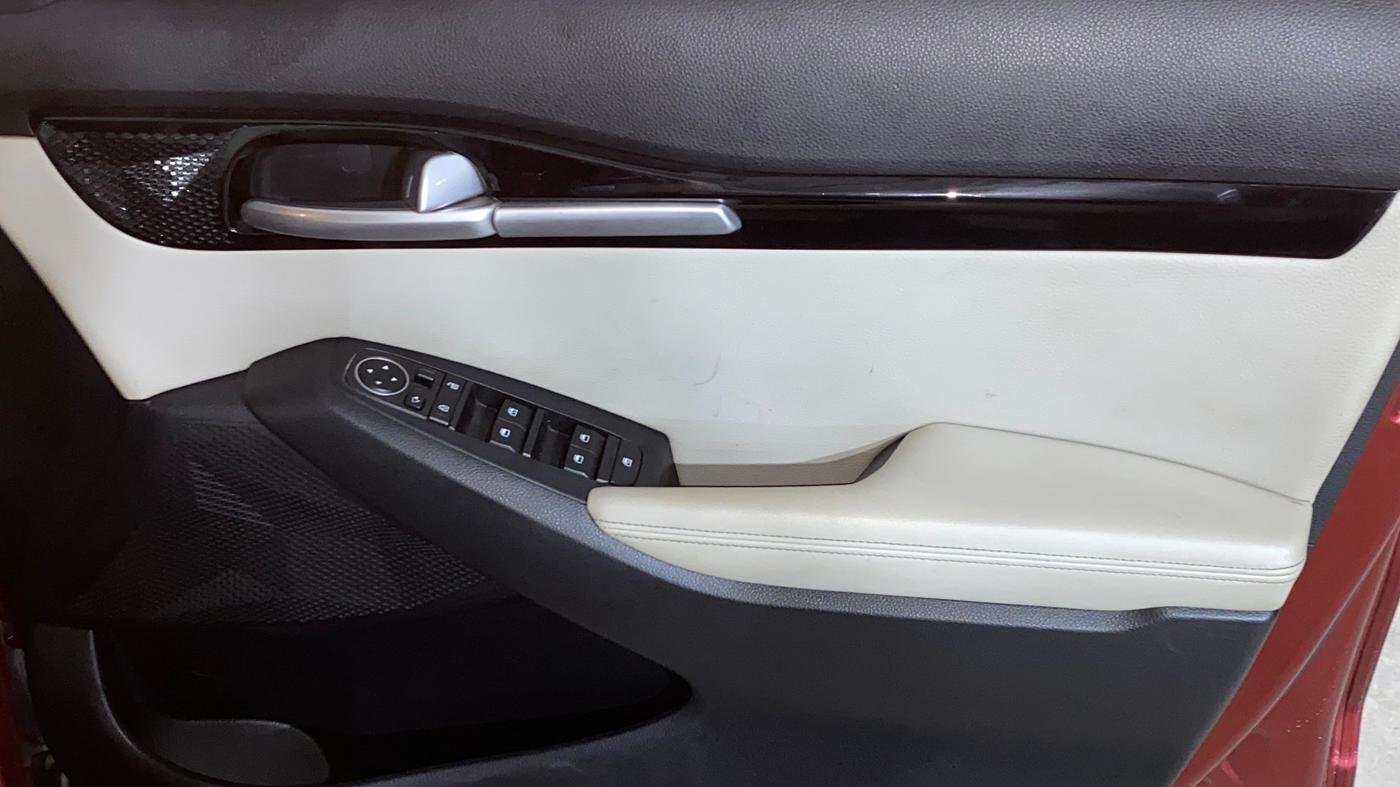2020 KIA SELTOS HTX 1.5 PETROL, Petrol, Manual, 45,915 km, Driver Side Door Panels Control