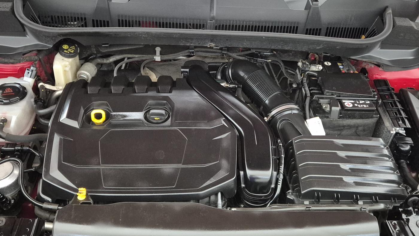 2024 Skoda KUSHAQ MONTE CARLO 1.5L TSI DSG, Petrol, Automatic, 41,956 km, Engine View