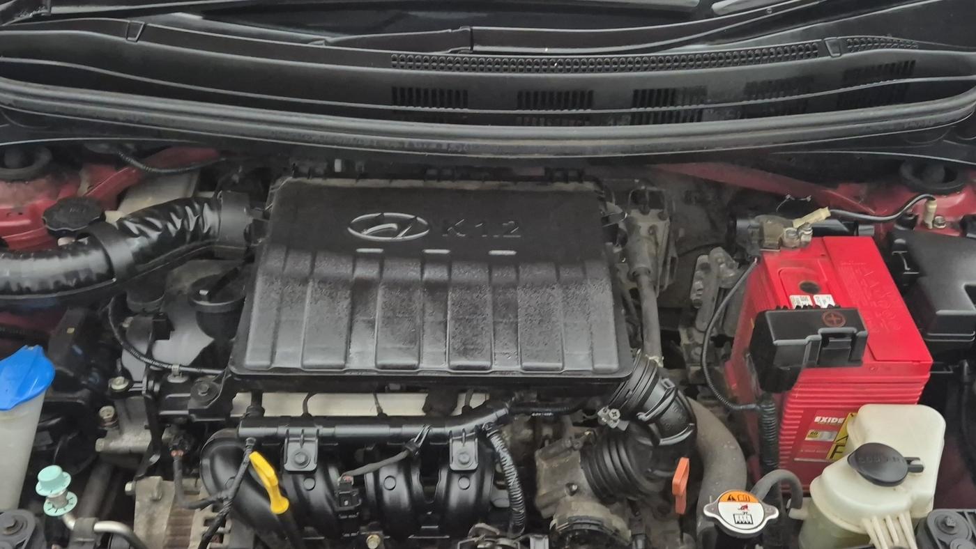 2018 Hyundai Grand i10 SPORTZ AT 1.2 KAPPA VTVT, Petrol, Automatic, 40,843 km, Engine View