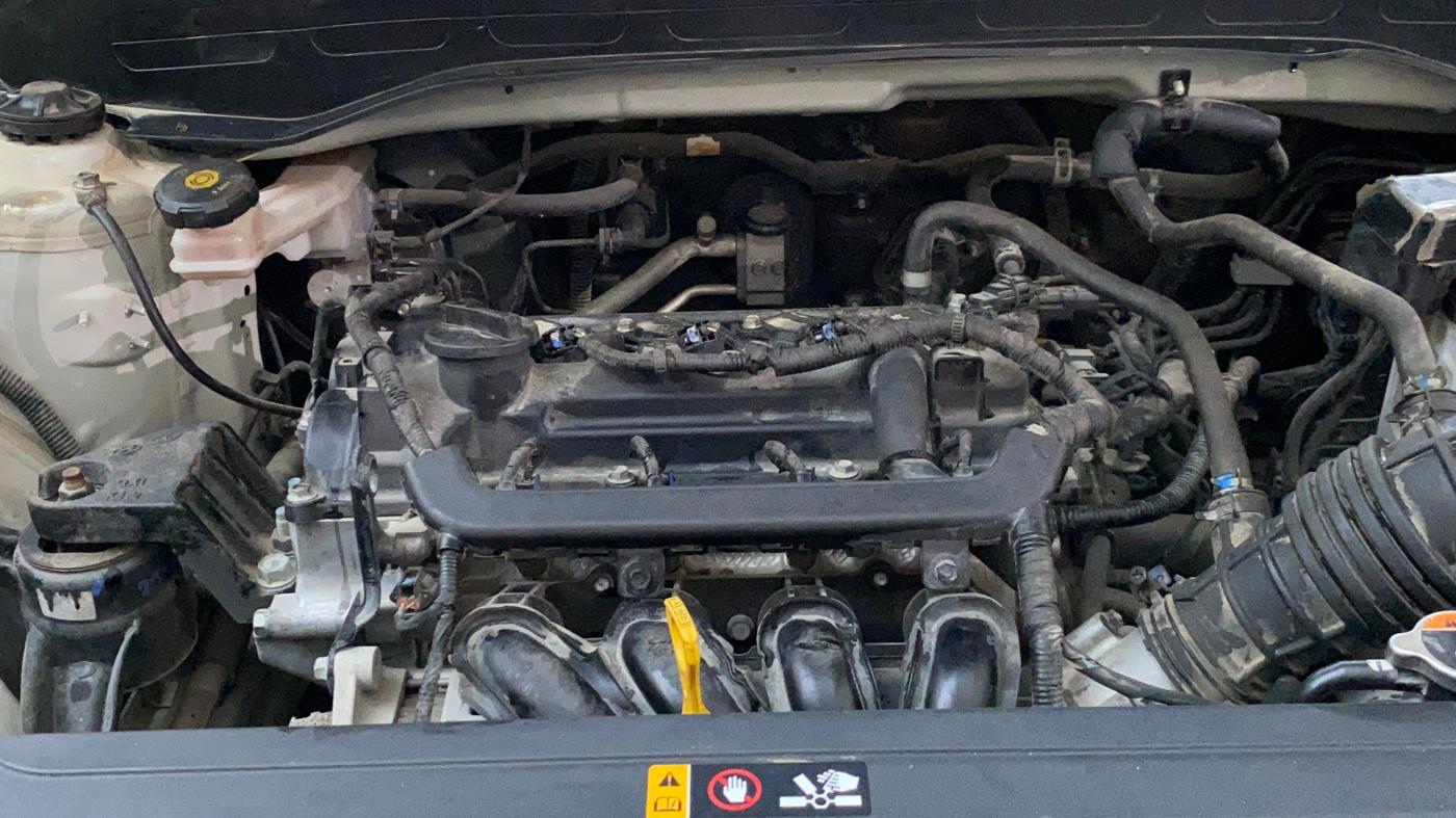 2022 Hyundai VENUE S 1.2, Petrol, Manual, 63,787 km, Engine View - Right