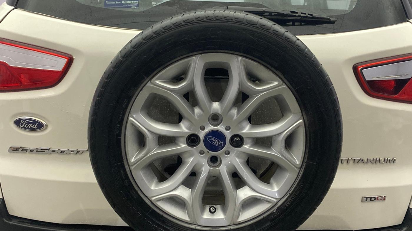 2016 Ford Ecosport TITANIUM 1.5L DIESEL, Diesel, Manual, 1,46,228 km, Spare Tyre