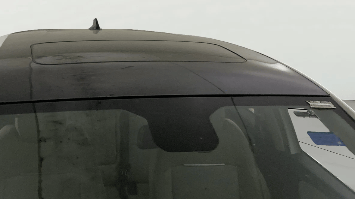 2026 Tata ALTROZ Accomplished S Petrol 6DCT, Petrol, Automatic, 6,892 km, Moonroof/ Sunroof