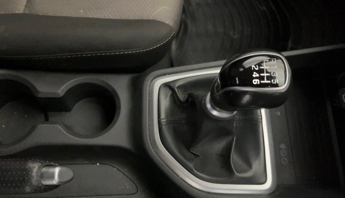 2019 Hyundai Creta SX 1.6 DIESEL, Diesel, Manual, 31,888 km, Gear Lever
