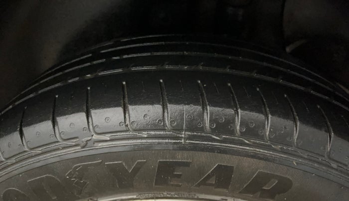 2019 Hyundai Creta SX 1.6 DIESEL, Diesel, Manual, 31,888 km, Left Rear Tyre Tread
