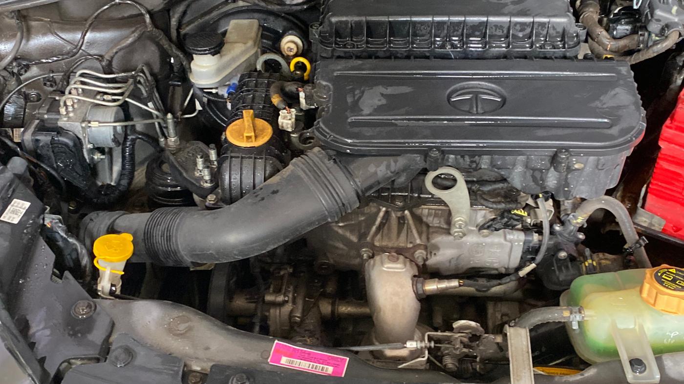 2020 Tata TIGOR XZ PLUS PETROL, Petrol, Manual, 67,930 km, Engine View - Right