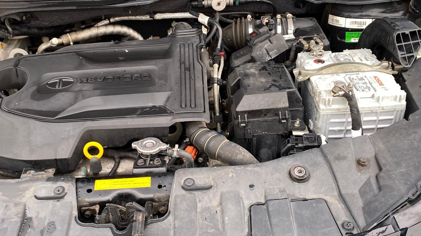 2022 Tata ALTROZ XZ PLUS DIESEL DARK EDITION, Diesel, Manual, 81,098 km, Engine View - Left