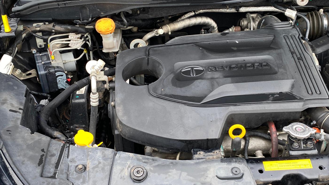 2022 Tata ALTROZ XZ PLUS DIESEL DARK EDITION, Diesel, Manual, 81,098 km, Engine View - Right