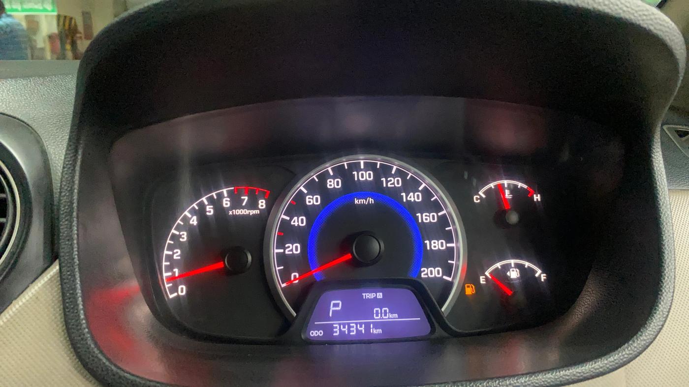 2018 Hyundai Grand i10 SPORTZ AT 1.2 KAPPA VTVT, Petrol, Automatic, 34,335 km, Odometer Image