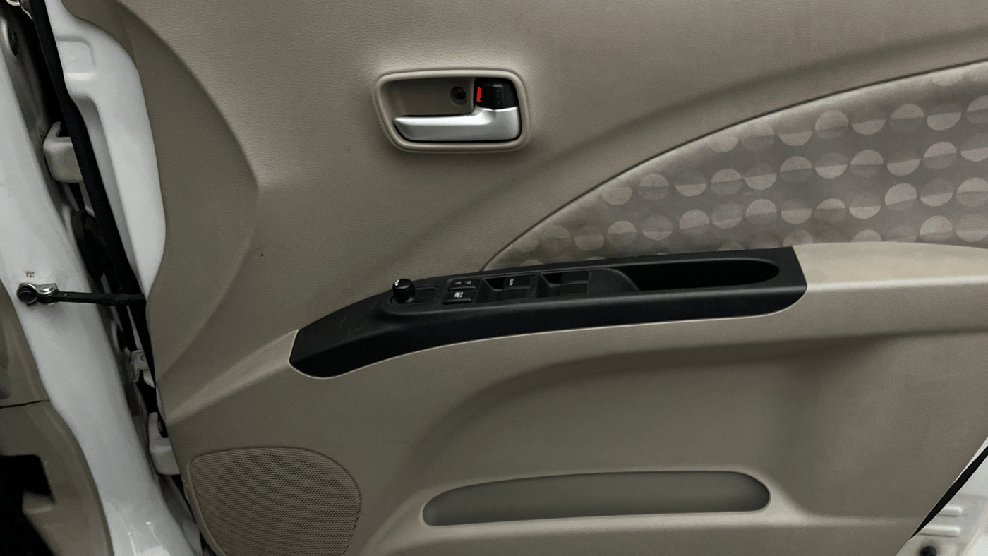 2017 Maruti Celerio ZXI AMT, Petrol, Automatic, 36,721 km, Driver Side Door Panels Control