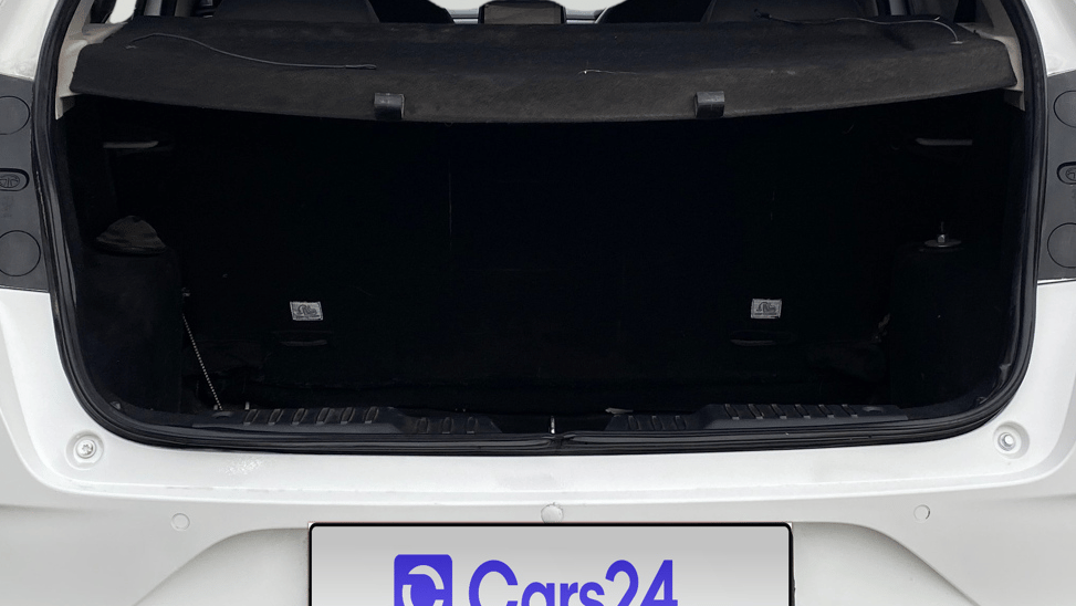 2021 Tata ALTROZ XM PLUS PETROL, Petrol, Manual, 37,474 km, Boot Inside