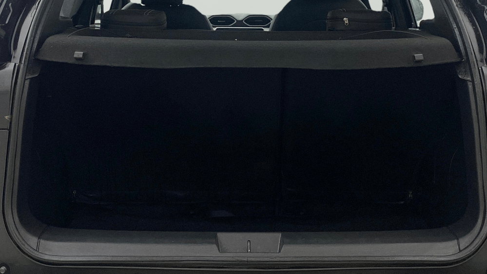 2022 Nissan MAGNITE XV PREMIUM TURBO CVT, Petrol, Automatic, 54,063 km, Boot Inside