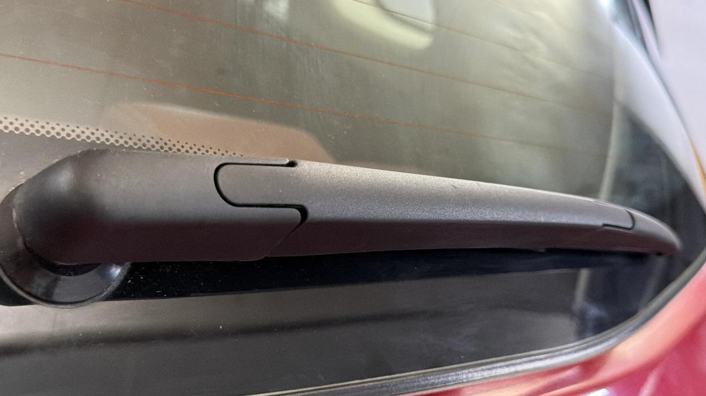 2020 MG HECTOR PLUS SHARP 1.5 PETROL TURBO DCT 6-STR, Petrol, Automatic, 33,488 km, Rear Wiper