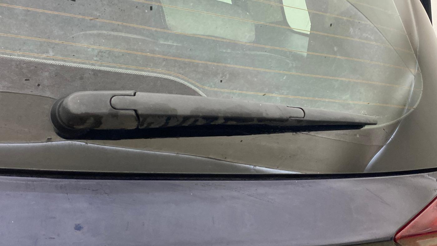 2021 Mahindra XUV700 AX 7 LUXURY P AT 7 STR, Petrol, Automatic, 53,089 km, Rear Wiper